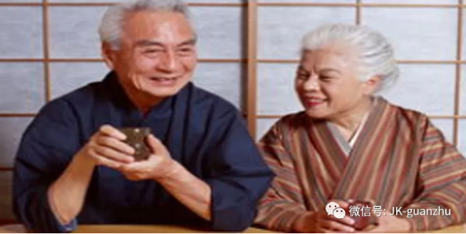 长寿经验：平时坚持3件事，但不碰一物